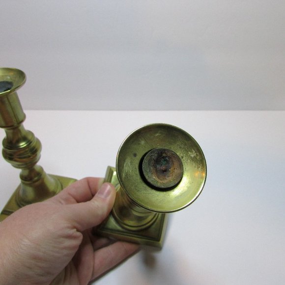 vintage brass push up candle stick holders set of 2 - Picture 12 of 13